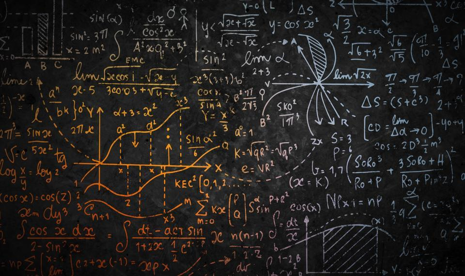 Top-A-level-physics-exam-preparation-Tutors-in-Greenwich-Summer-2025-Guide.jpg