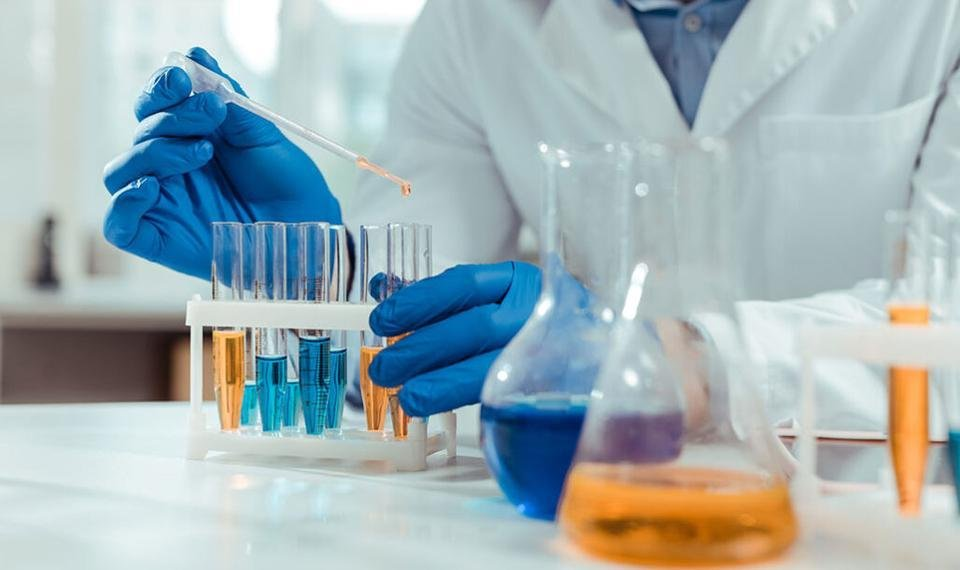 GCSE Chemistry Summer Tuition Masterclasses Chelsea